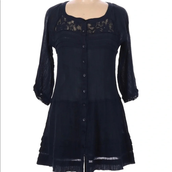 Free People 3/4 Sleeve Button Blouse size Small - Picture 1 of 2